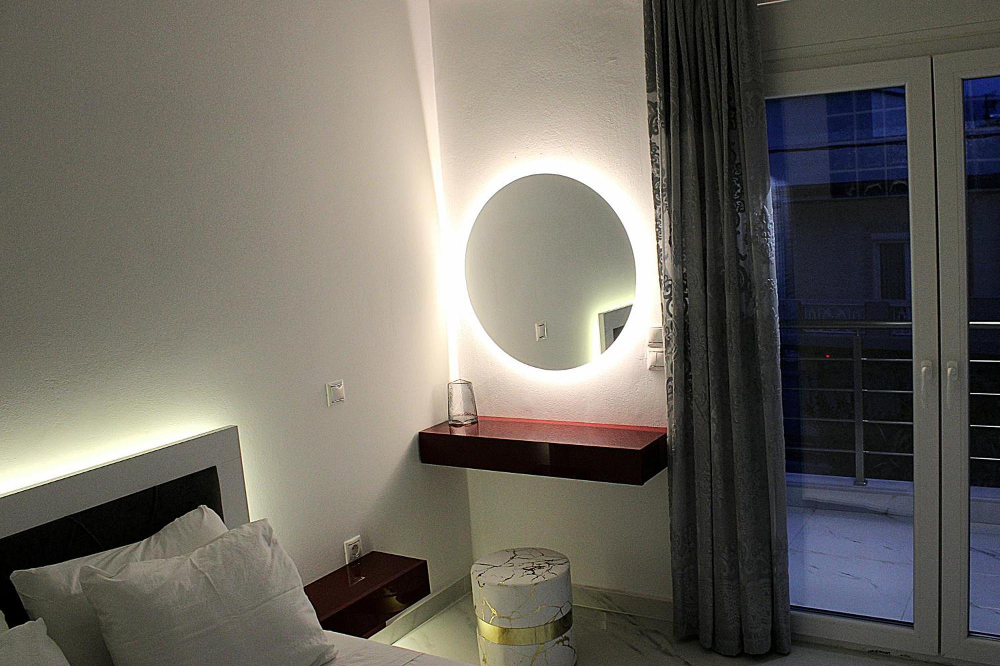 Black & White Seaside House Kalamia Corinth Екстериор снимка